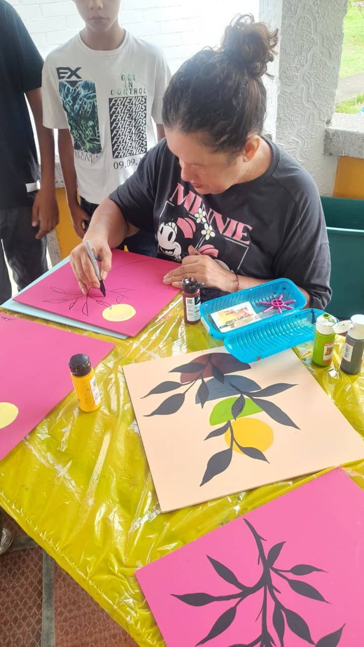 Taller de pintura abstracta — programa vocacional